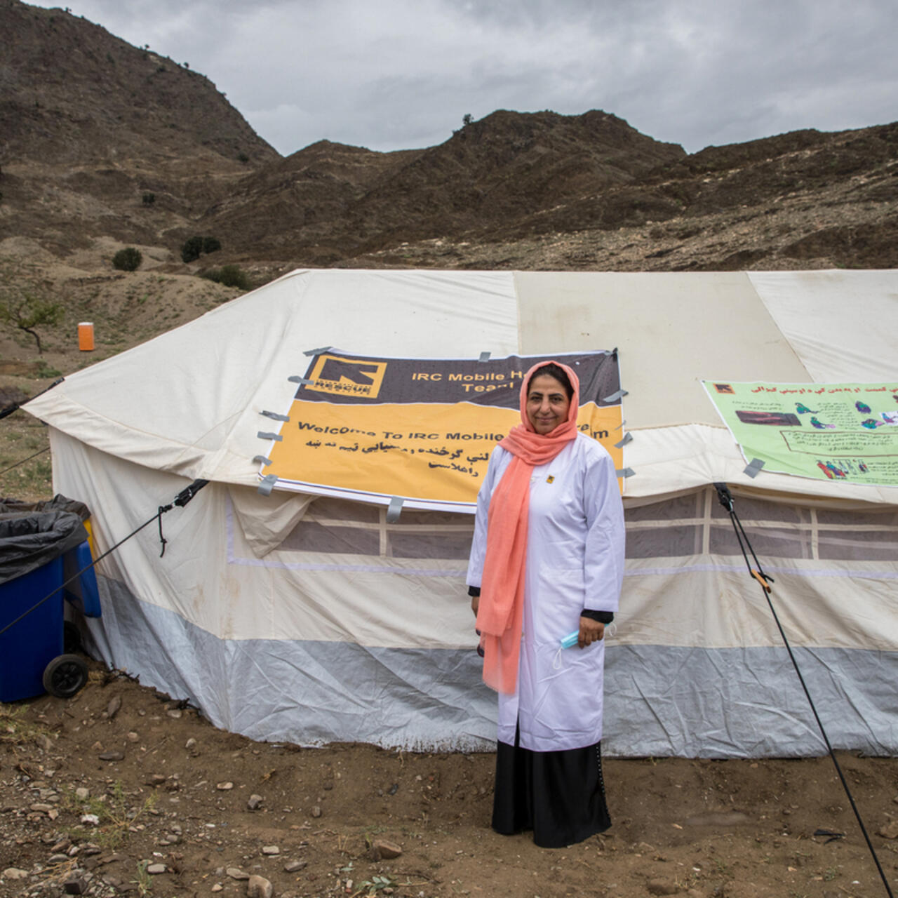 Doctor Najia work as a Deputy Health Coordinator with IRC since 24 February 2022. This day she accompanies the team of female aid workers, all part of the mobile health team.