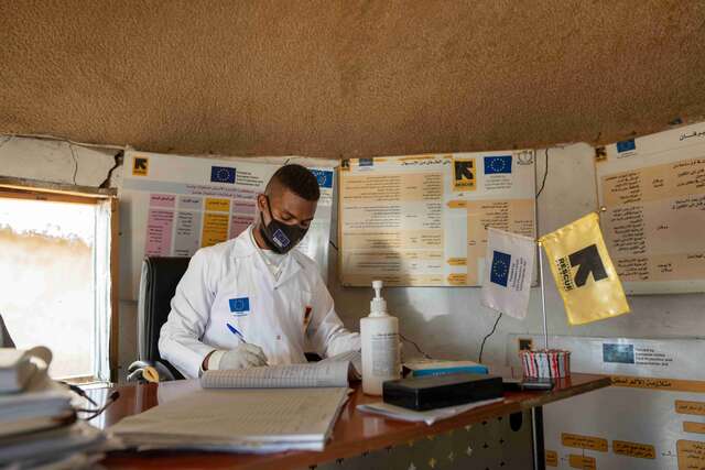 Dr. Mogahed, 29, in IRC medical clinic in the refugee camp in Gedaref, Sudan.